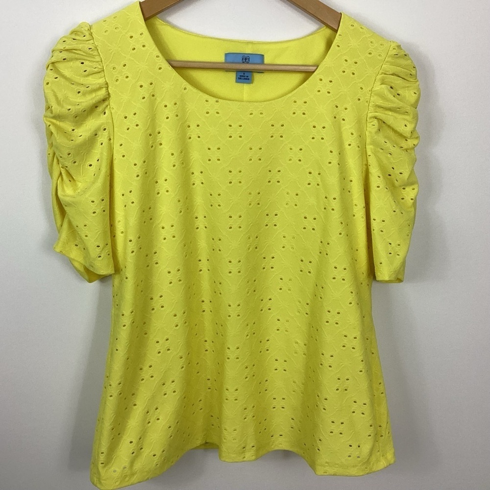 CeCe Eyelet Puffed Sleeves Blouse Size Small